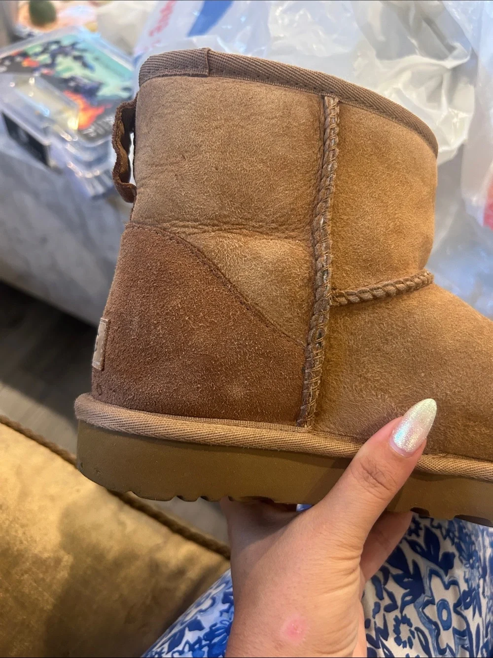 UGG Chestnut Classic Mini II Boot Sz US 8 $170